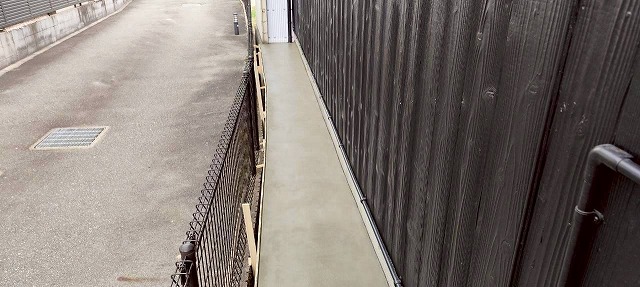加古川市　裏口通路コンクリート補修完成
